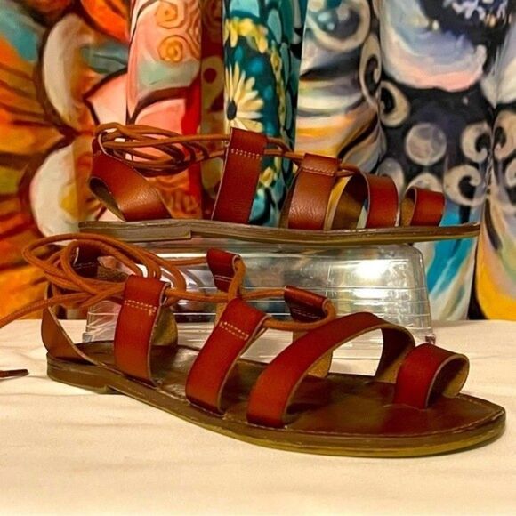 Mossimo Sandals - Picture 2 of 8